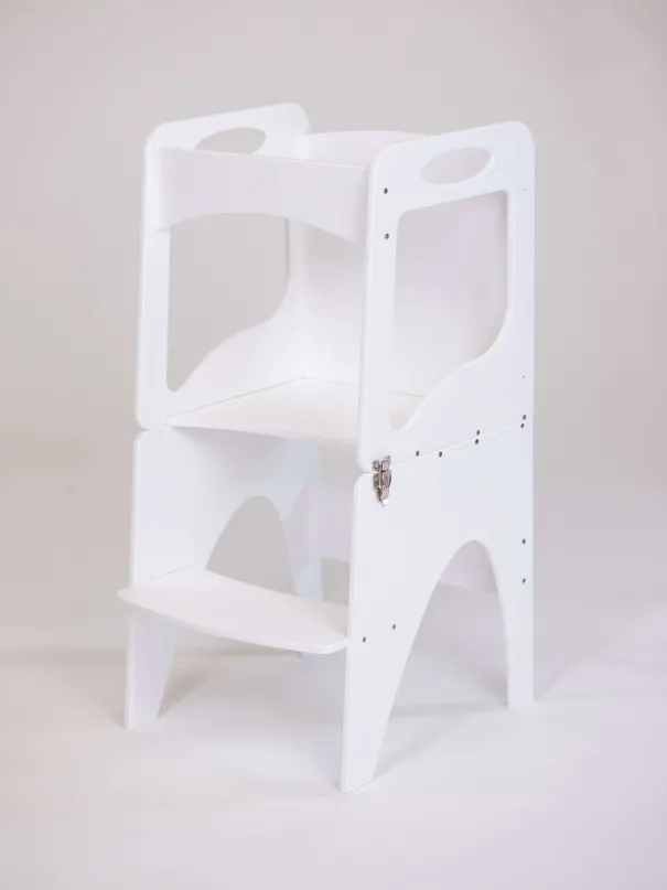 Torre de Aprendizaje Montessori Transformable “CURVE“ Blanca con pizarra - mesa y silla para niños | Yoko Tower