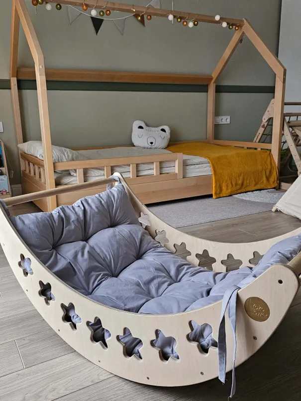 Cuscino morbido in cotone Grigio per la cameretta dei bambini - comfort e stile | YokoTower