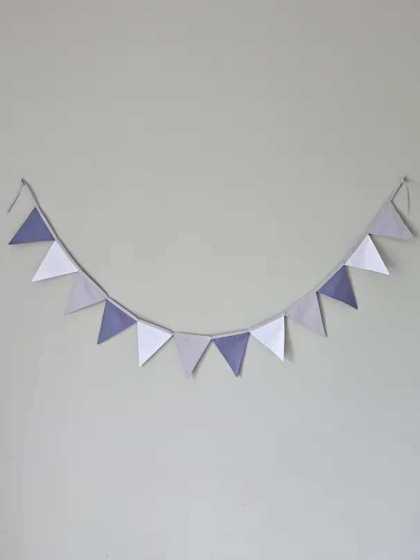 Colorful bunting garland for decorating children's room - add a touch of magic | YokoTower