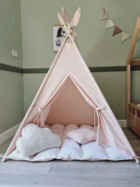 Children's Wigwam Tent in "Marshmallow" cotton with mat and cushions | YokoTower