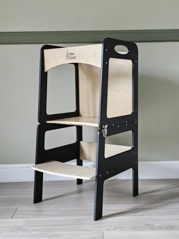 Convertible Montessori Tower in Black/Lacquered with chalkboard - table and chair for kids | Yoko Tower