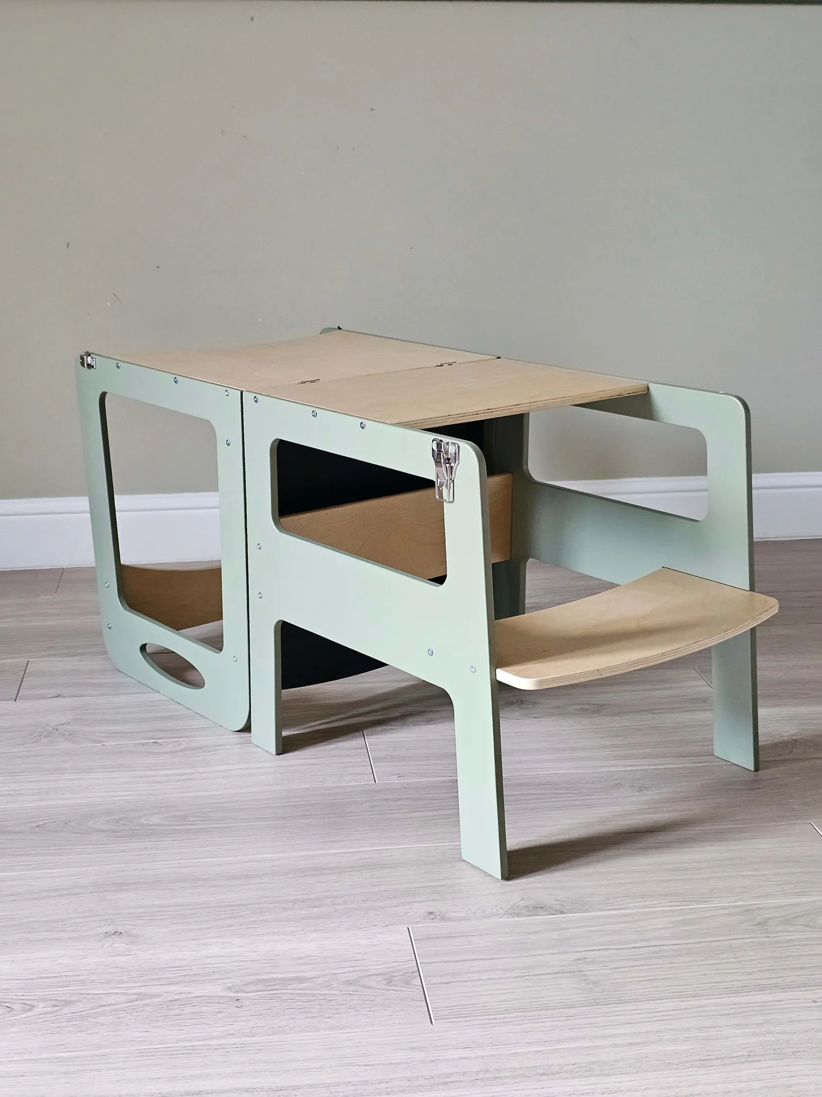 Montessori convertible learning tower hotsell