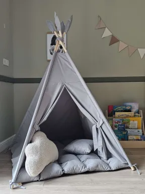 Tienda Wigwam para niños de algodón Gris con alfombra y cojín | YokoTower