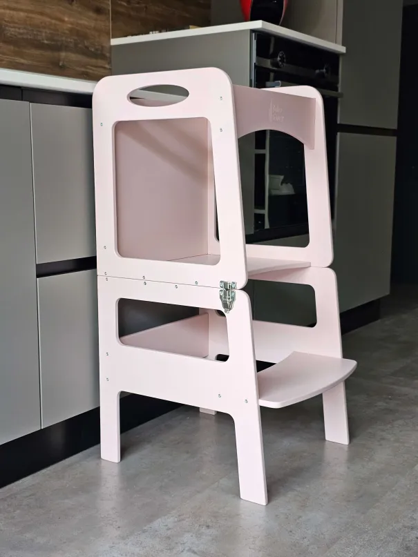 Torre de Aprendizaje Montessori Transformable Rosa con pizarra - mesa y silla para niños | Yoko Tower