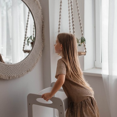 Die Rolle des Spiegels im Kinderzimmer nach Montessori