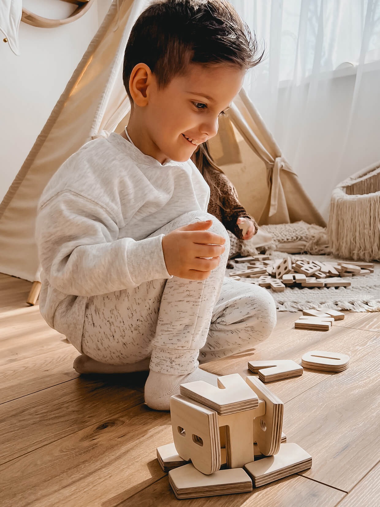 Die Geheimnisse der Autonomie: Wie YokoTower Kindern hilft, selbstbewusst und unabhängig zu werden!