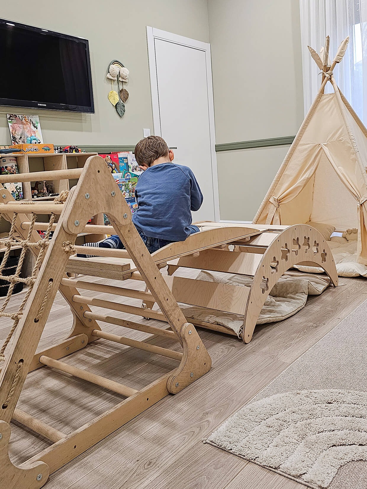 Ein sicherer Raum zum Wachsen: Wie man ein Kinderzimmer in eine Spielhalle verwandelt